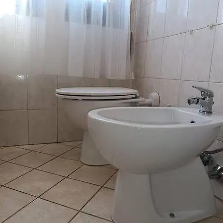 شقة Mia Casa Tua Casa ميستر