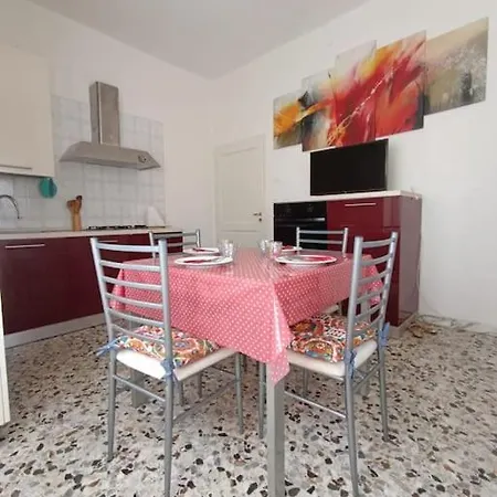 Mia Casa Tua Casa شقة ميستر